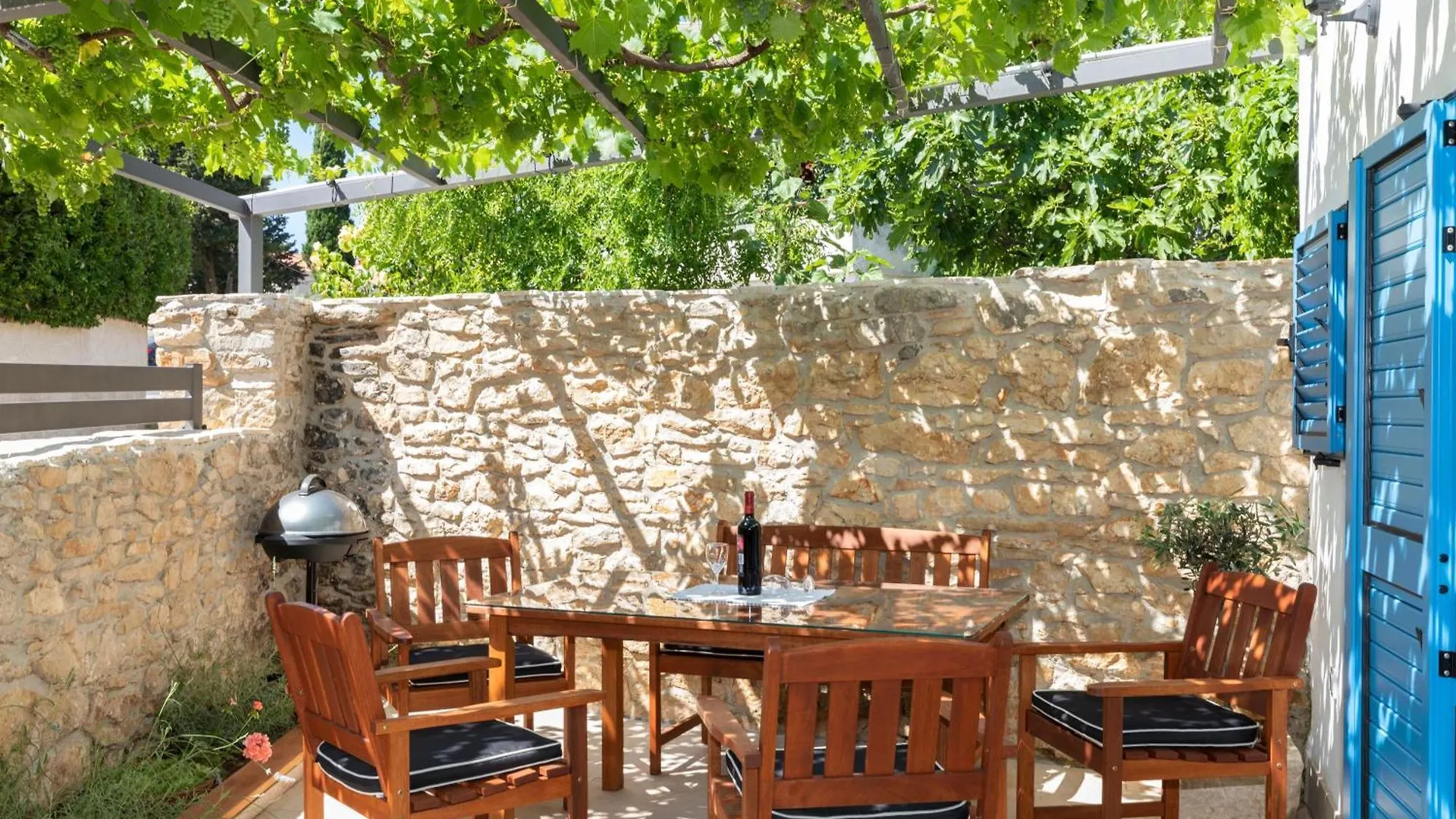 Holiday House Domen Medulin 0*,  Croatia