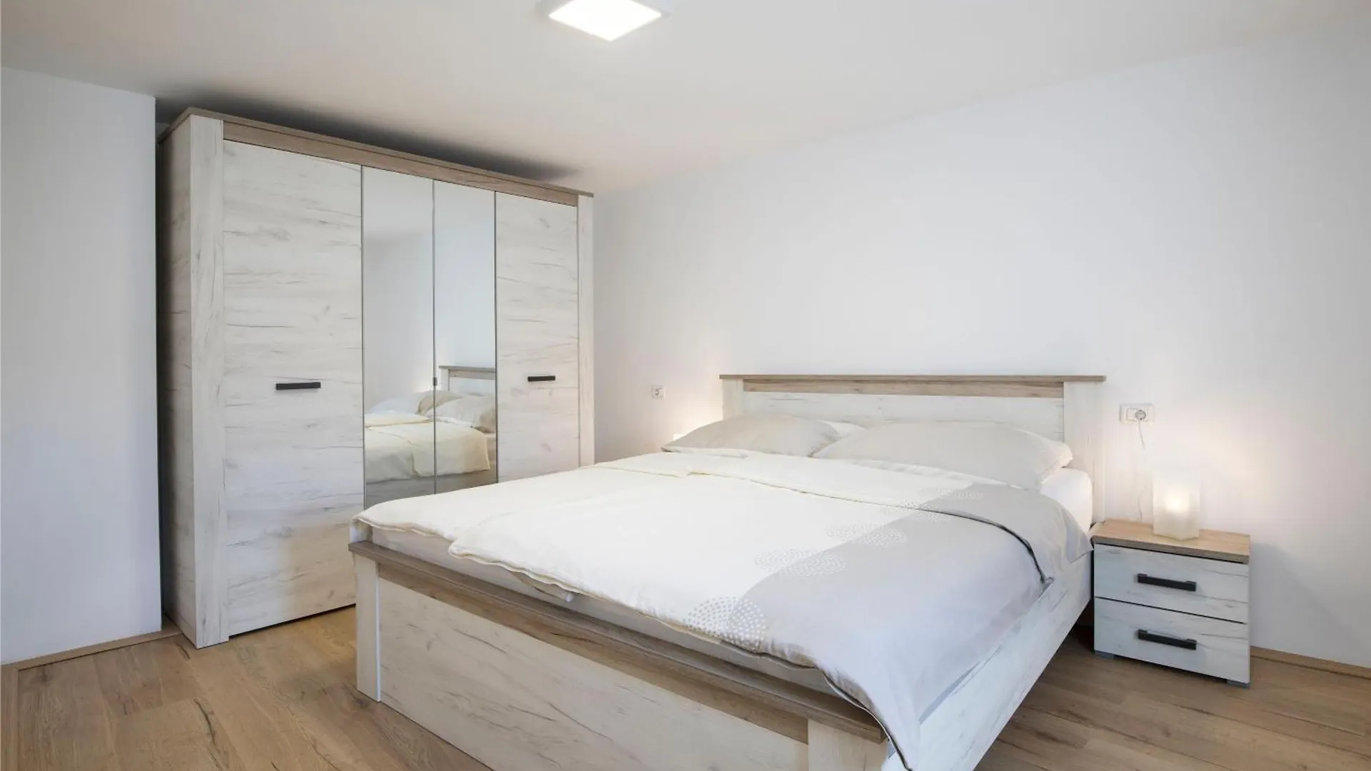 Holiday House Domen Medulin Croatia
